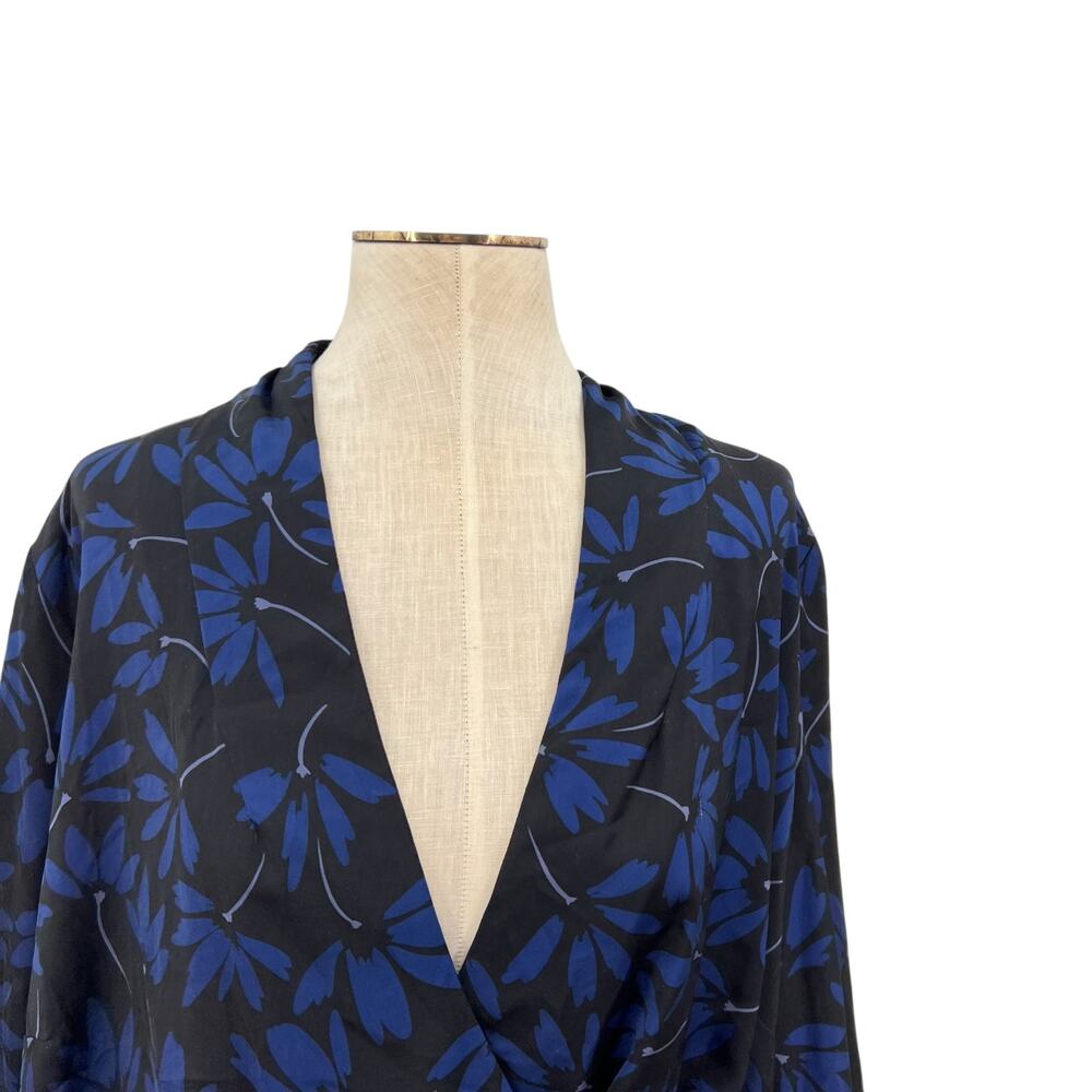 11 Honore Essie Wrap Blouse Top Satin Floral Print Black Blue Size US 18 - Picture 2 of 11